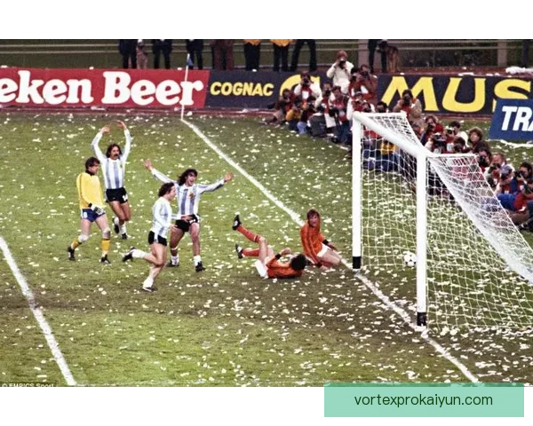 阿根廷中场组织核心迎来新征程，团队配合助力世界杯表现亮眼