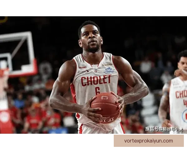 解放者杯黑马之路引发关注，表现稳健的球队能否继续逆袭？