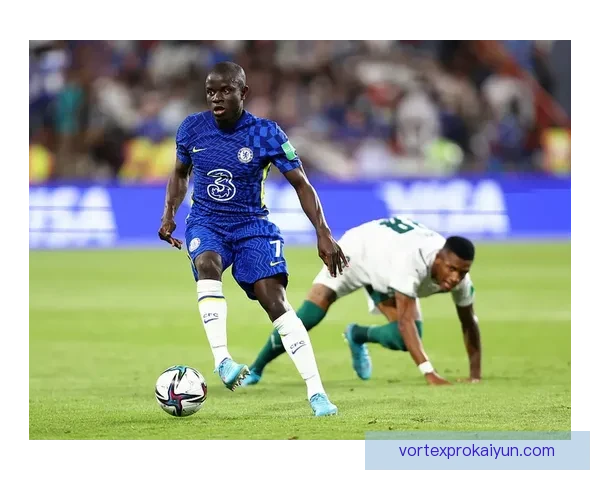 水晶宫在英超表现稳健，维埃拉带队状态回暖值得关注