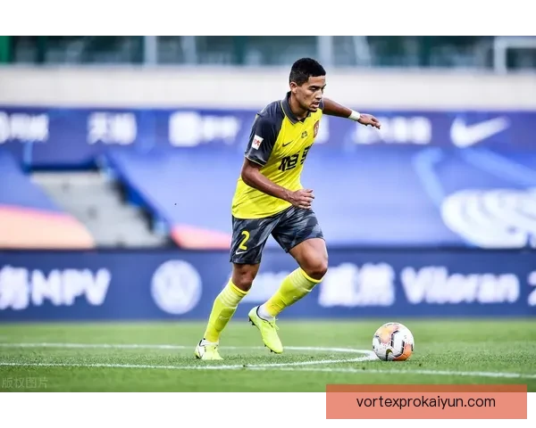 罗梅罗防守凶狠，本赛季表现稳健